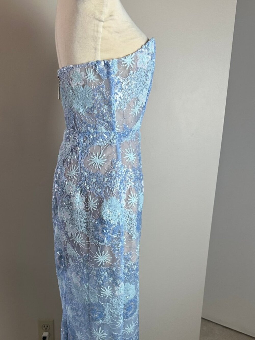 Bronx and Banco Farah Strapless Sequined Maxi Dress S Ocean Blue revolve NWOT - Picture 7 of 11